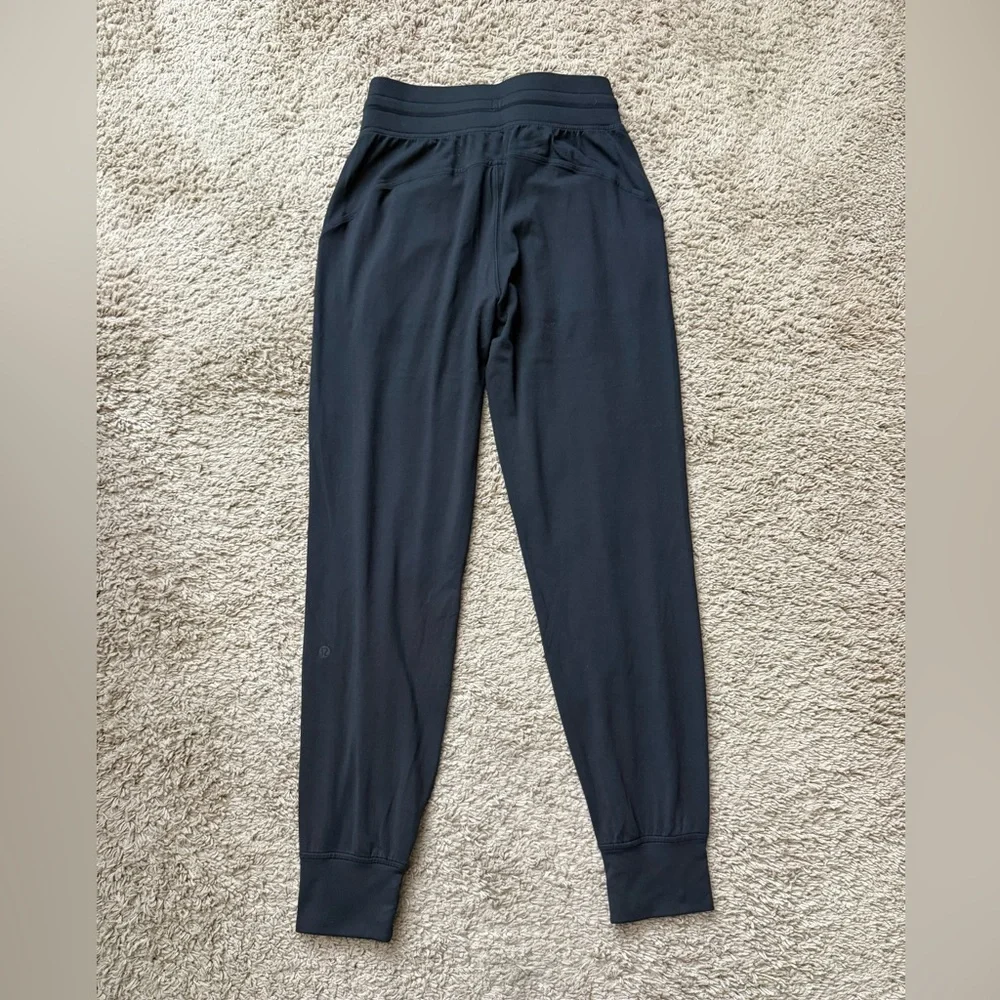 Lululemon Ready to Rulu HR Jogger - Picture 3 of 7